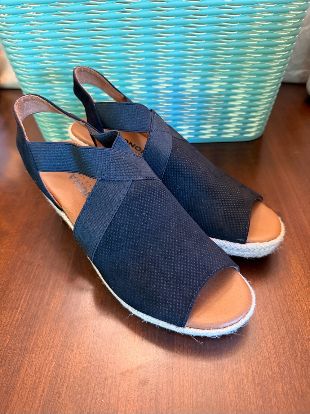 Sonoma Black Espadrille Wedge Sandals SZ 8 1/2 Color Black